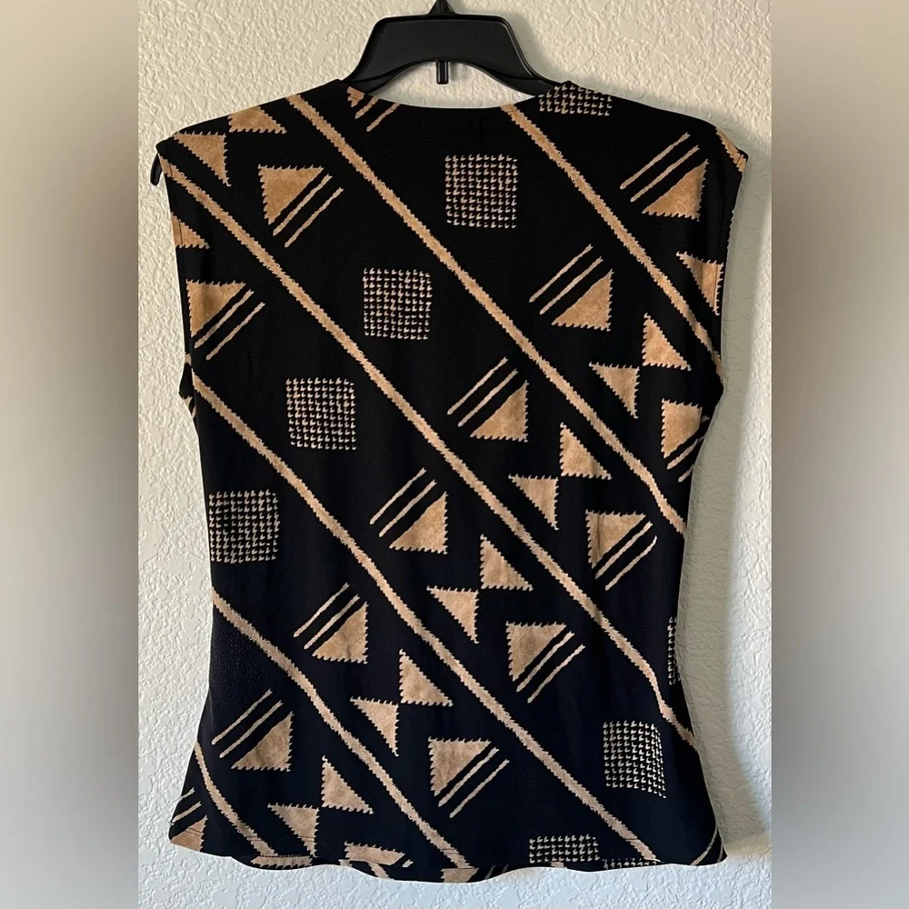 Chaps, XL, womens black and tan V-neck top - Picture 4 of 4